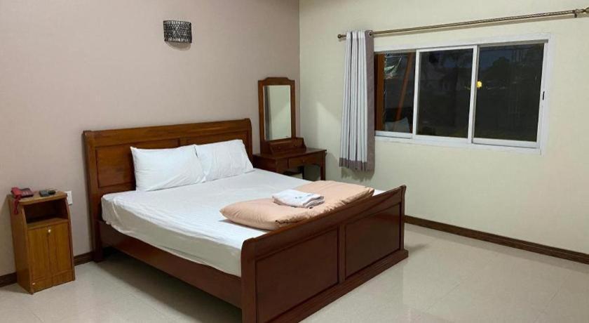 Prakaithong Hotel Amphoe Sawang Daen Din Экстерьер фото